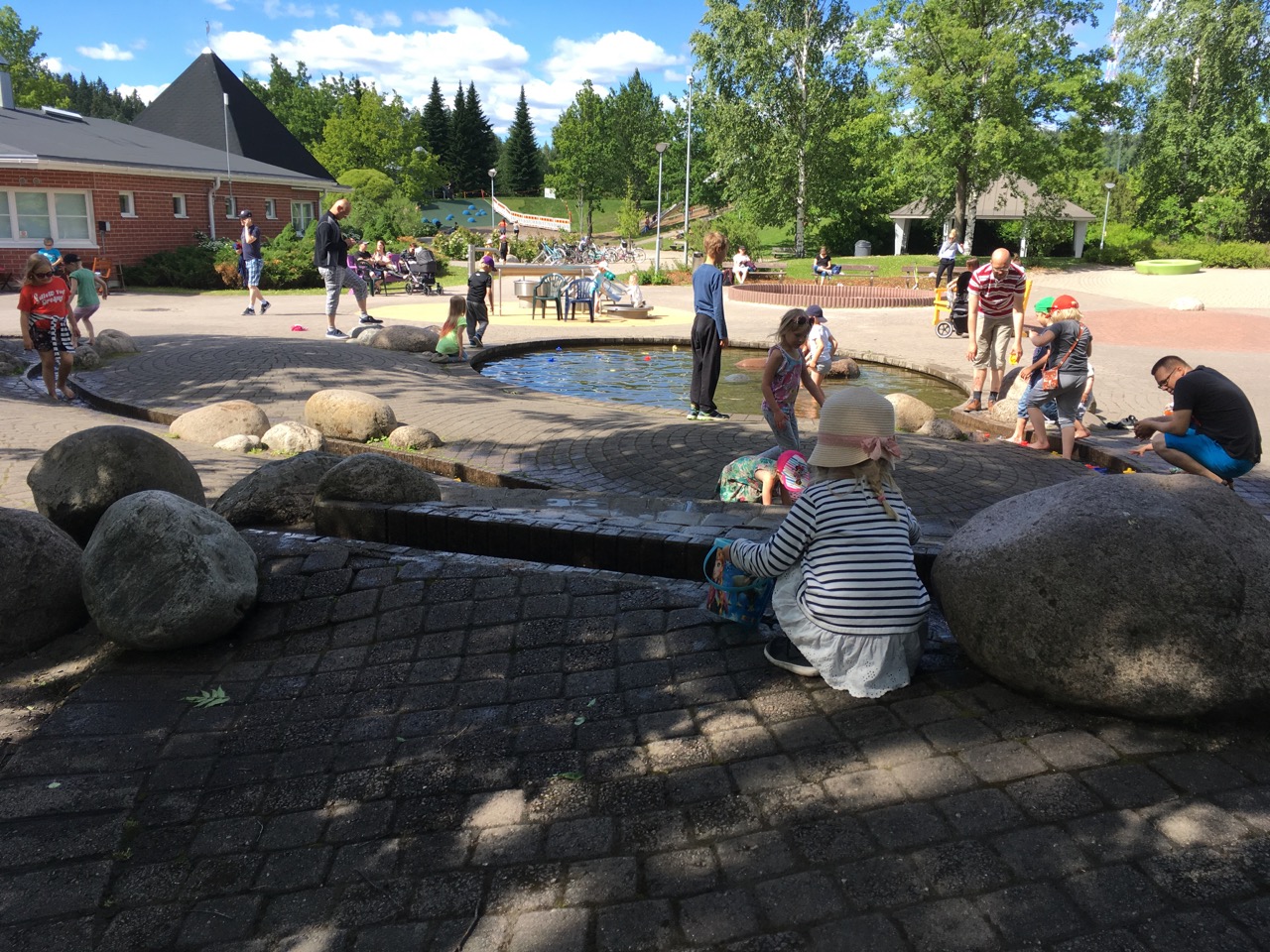 Illaksi kotiin – päiväretkellä lasten kanssa: Lahti